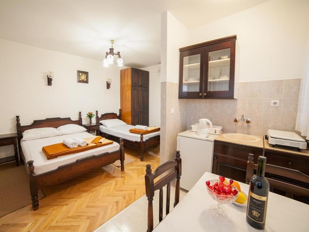 Guest House 4M Petrovac Chambre photo