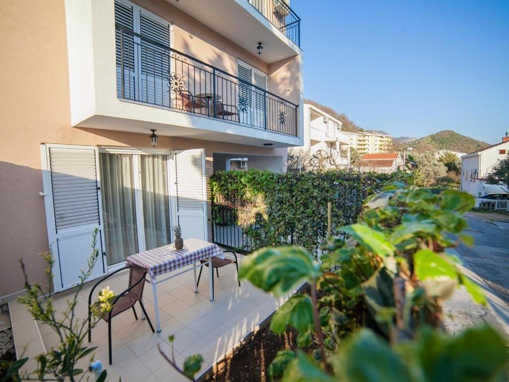 Guest House 4M Petrovac Chambre photo