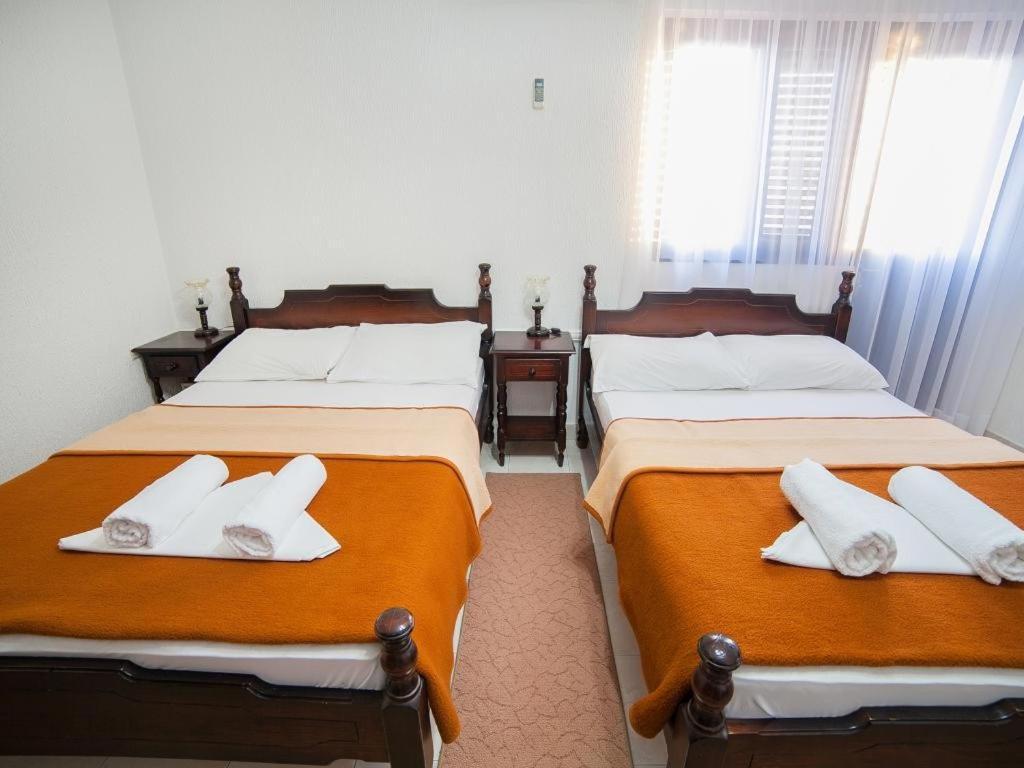 Guest House 4M Petrovac Chambre photo