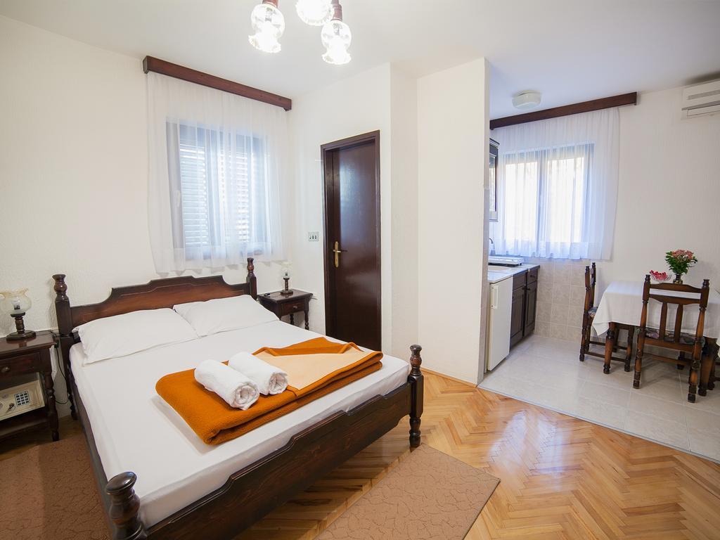 Guest House 4M Petrovac Chambre photo