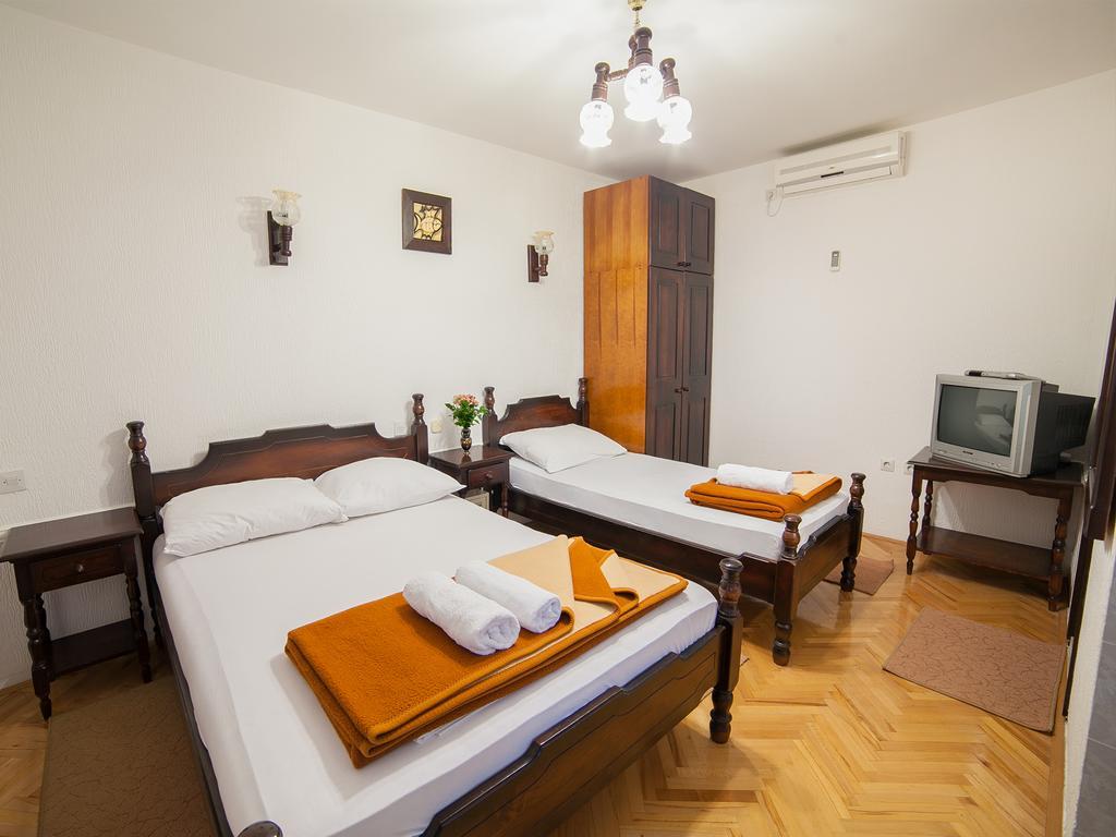 Guest House 4M Petrovac Chambre photo