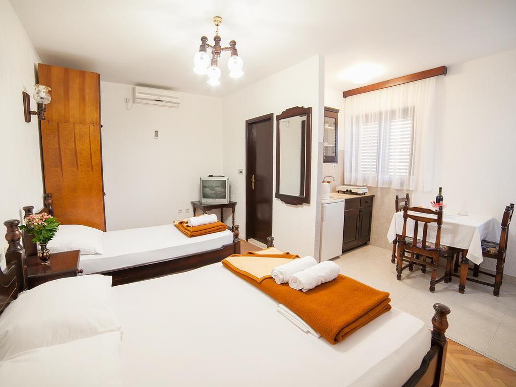 Guest House 4M Petrovac Chambre photo